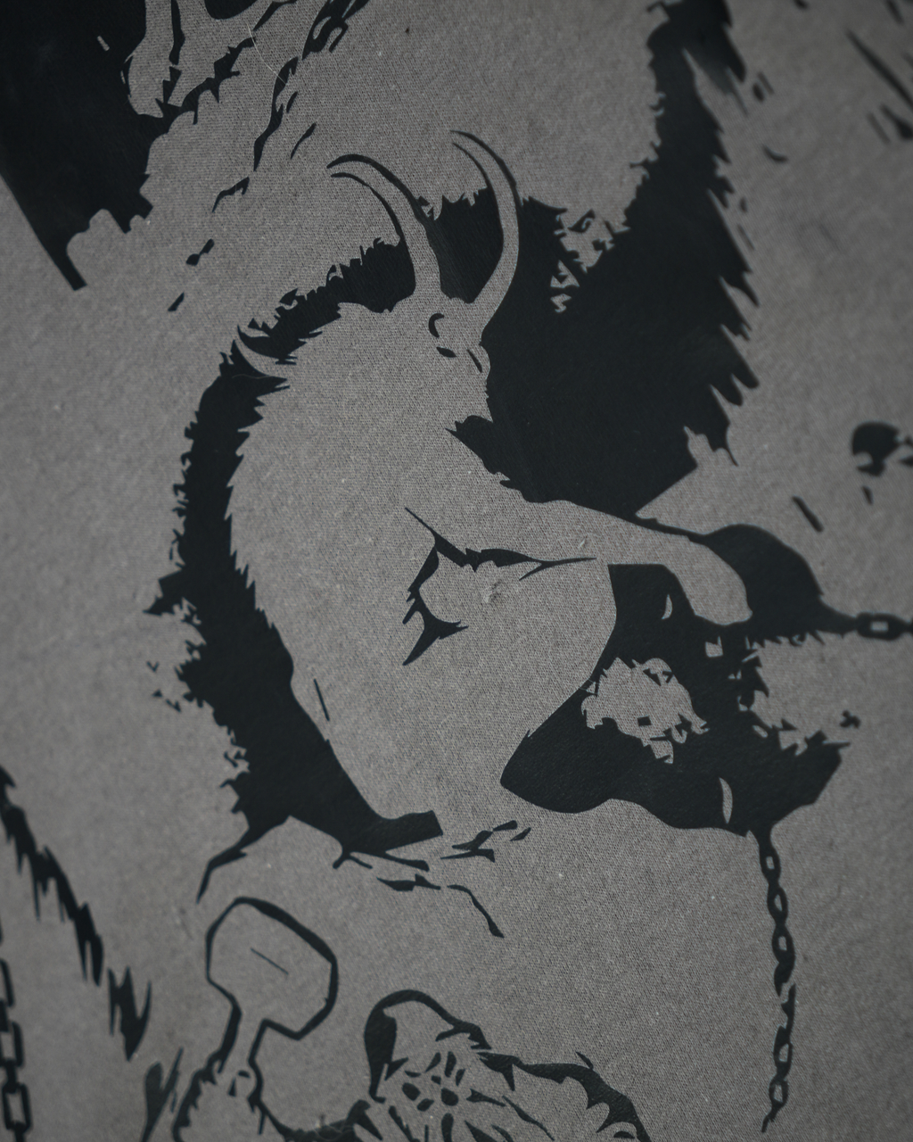 Polera Leyenda de Fenrir GRIS