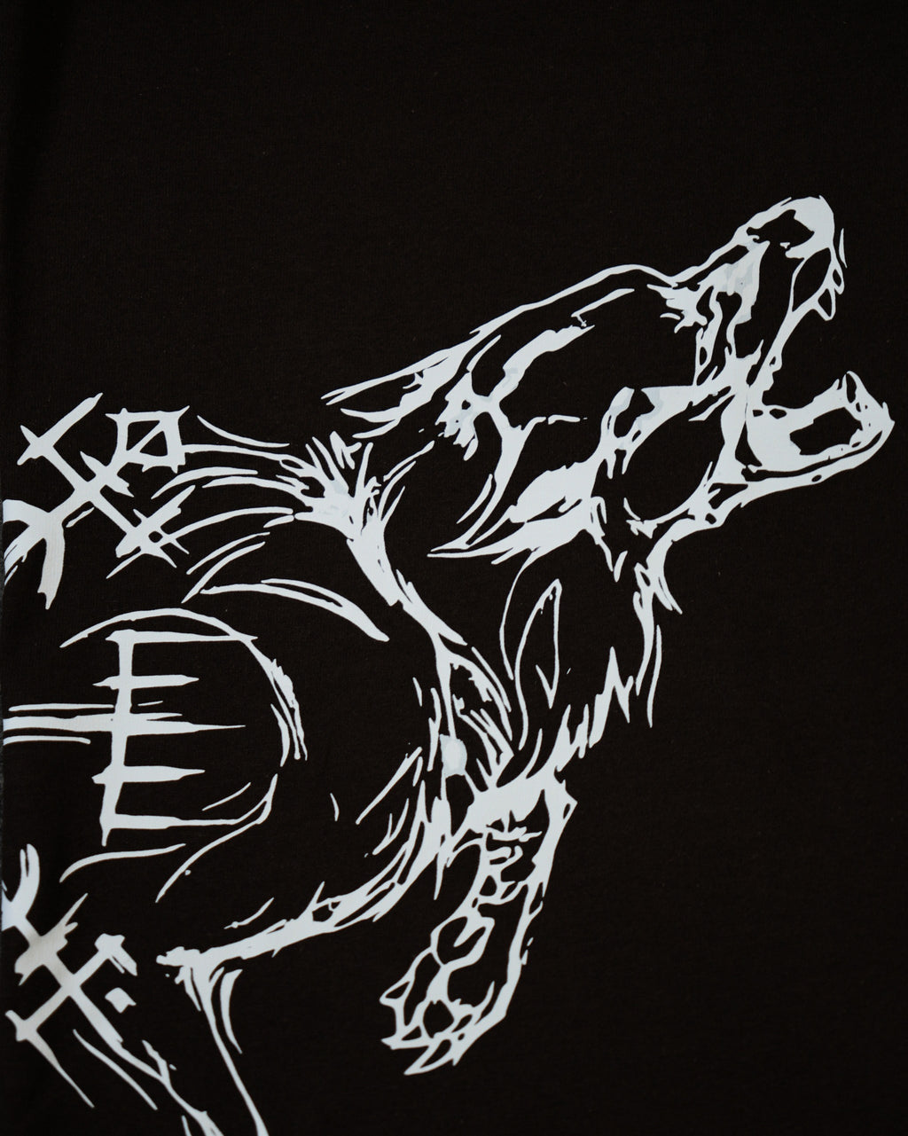 Polera Wolf Spirit NEGRA